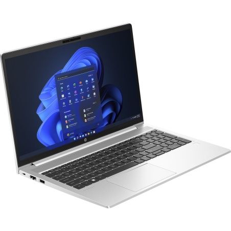 Laptop HP ProBook 450 15,6" Intel Core i7-1355U 16 GB RAM 512 GB SSD Qwerty in Spagnolo